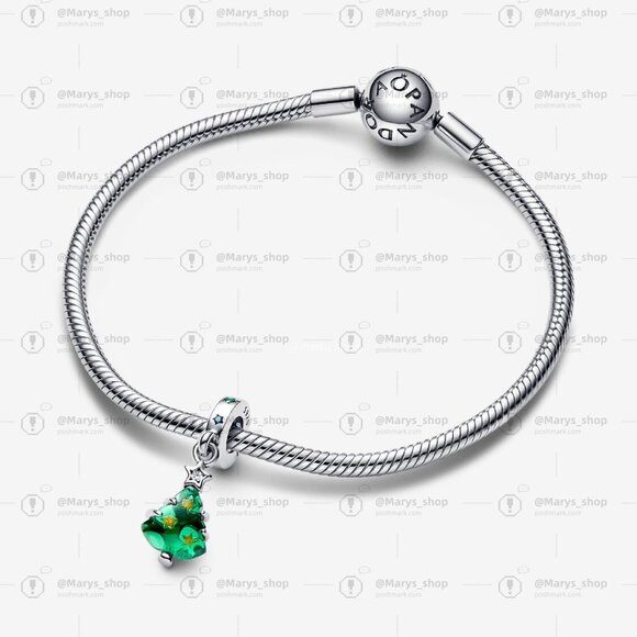 Pandora Sparkling Christmas Tree Dangle Charm - Picture 3 of 5
